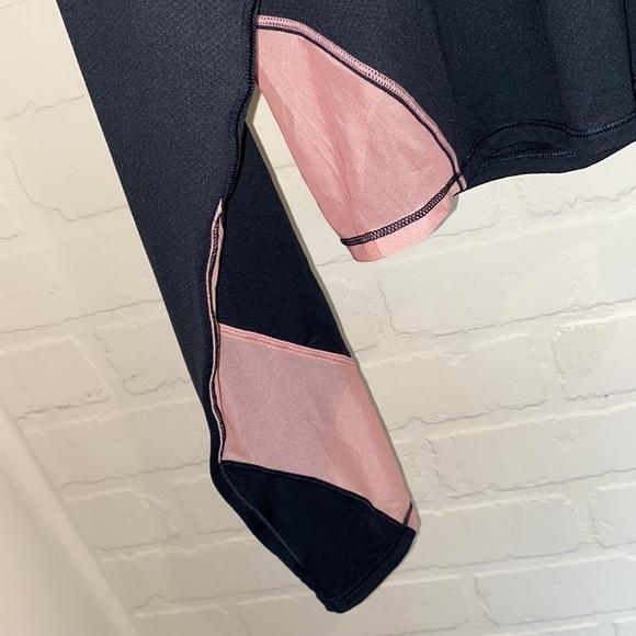 Athleta ignite shirt Palermo pink and black stretch with mesh xl cropped NEW - Picture 10 of 10